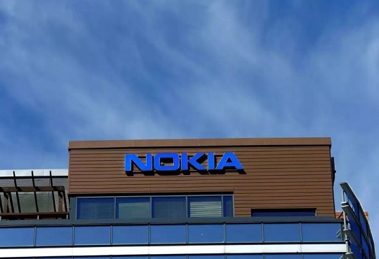 Nokia releases digital twin, 5G video camera; joins Savox for industrial wearable devices