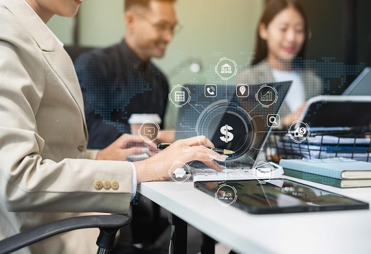 CIO Tech Outlook Team