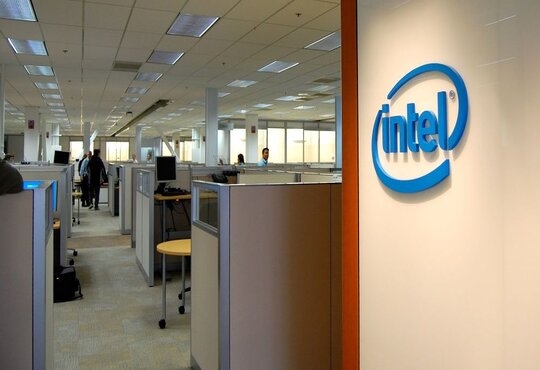 Intel Agrees to Change Market Strategy after Investors Urge
