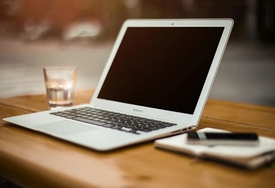 Benefits Of Acquiring a Laptop On Rent For Businesses
