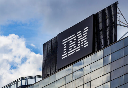 IBM reveals world's first 2 nanometer chip technology