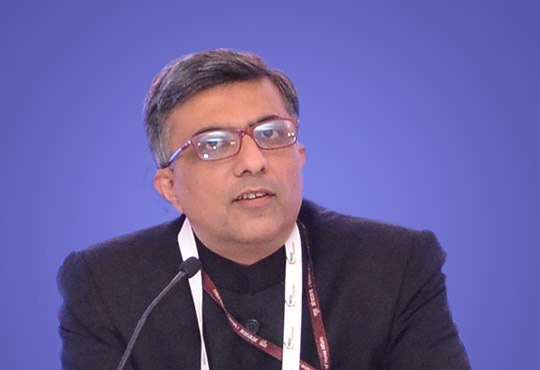 Facebook India brings in former IAS officer Rajiv Aggarwal as head of Public Policy