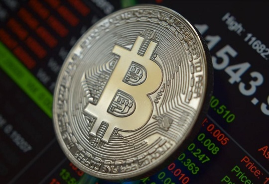 Understand The Term Bitcoin And How Does Bitcoin Work for effective trading?