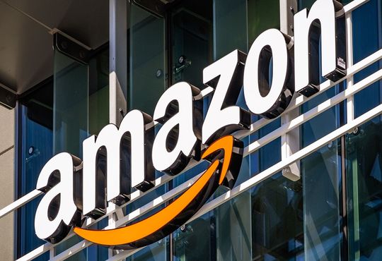 Ecommerce giant Amazon invests 225 crore in its Indian digital payments business