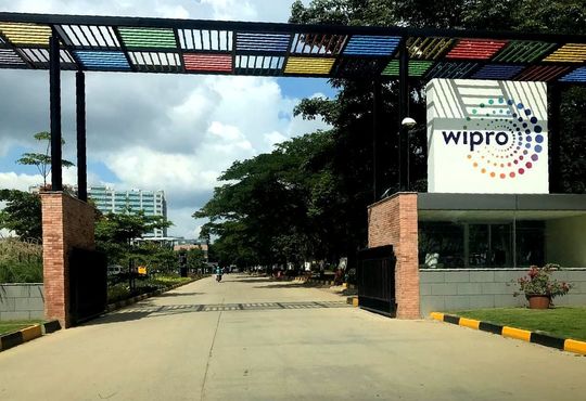 Wipro Attains AWS Mainframe Migration Competency Status